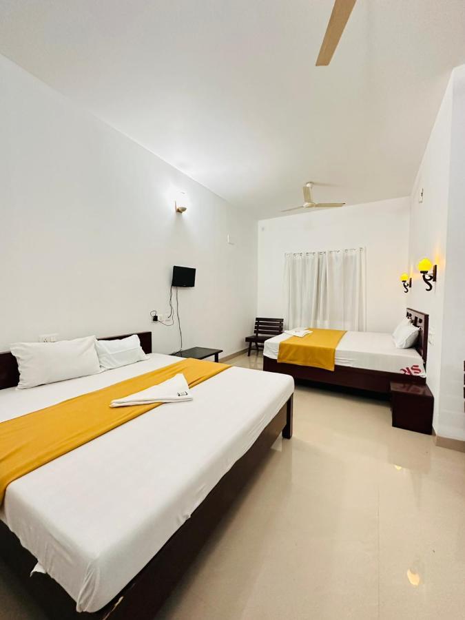 Pknhomestay Kumily Thekkady Eksteriør billede