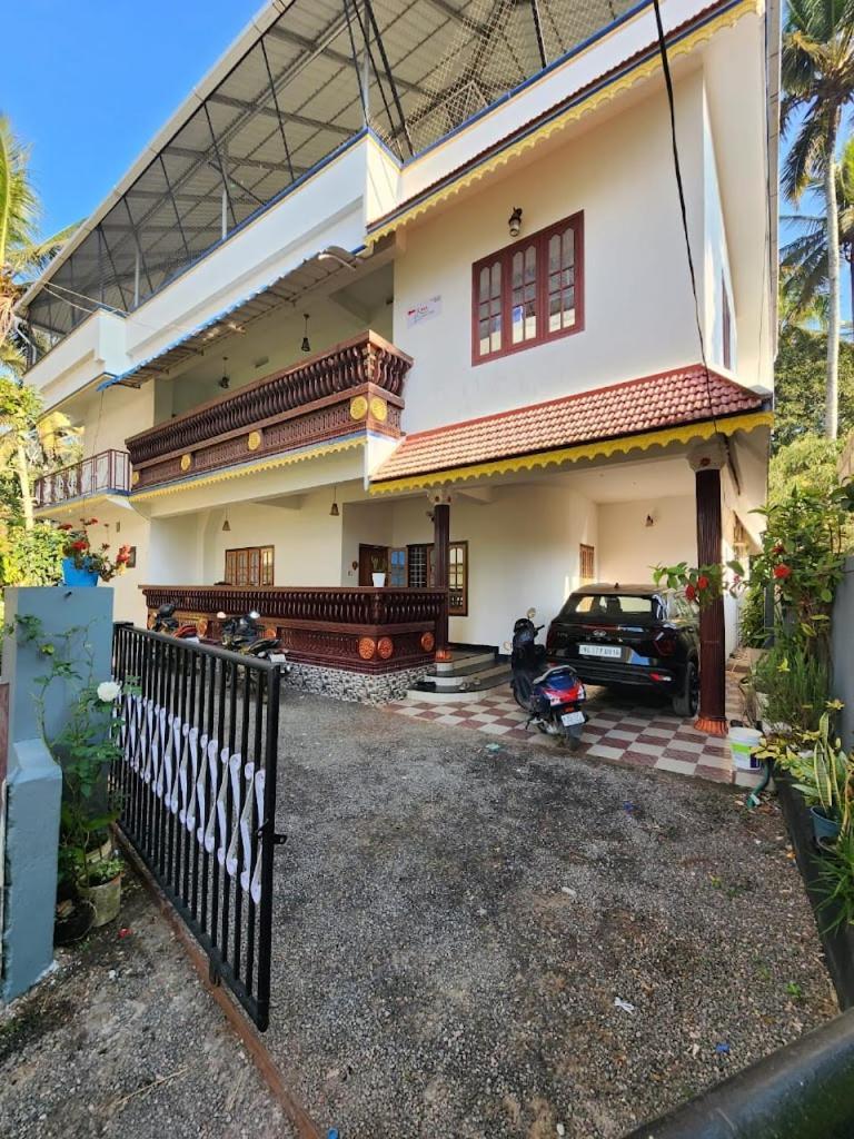 Pknhomestay Kumily Thekkady Eksteriør billede