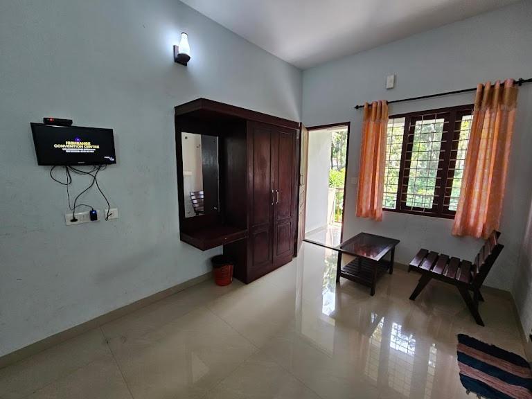 Pknhomestay Kumily Thekkady Eksteriør billede