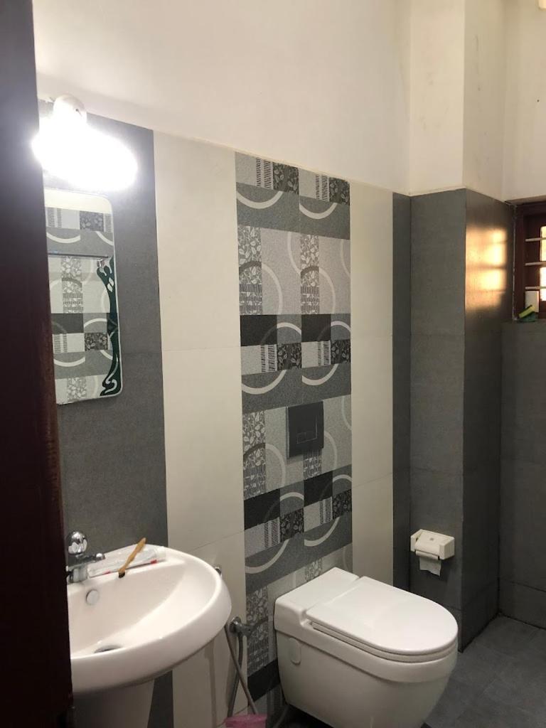 Pknhomestay Kumily Thekkady Eksteriør billede
