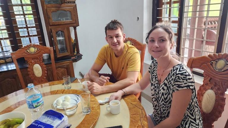 Pknhomestay Kumily Thekkady Eksteriør billede